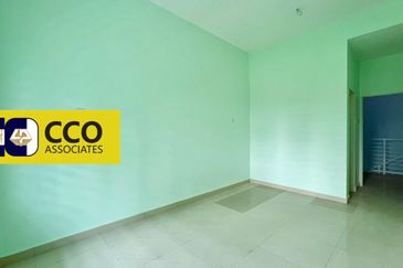 Springfields Residences (Taman Pinji Tropika)