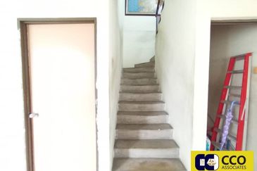 TAMAN CAHAYA BERCHAM