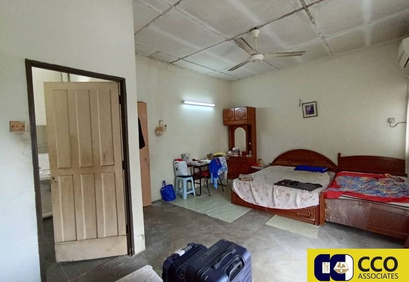 TAMAN CAHAYA BERCHAM