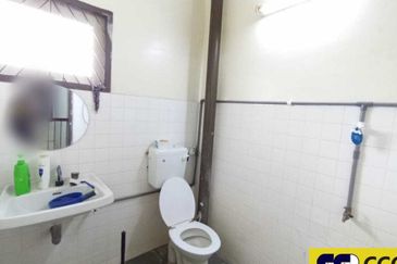 TAMAN CAHAYA BERCHAM