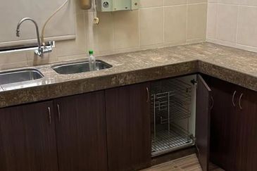 TAMAN ANJUNG TAWAS SINARAN