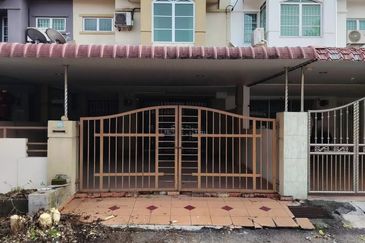 TAMAN ANJUNG TAWAS SINARAN