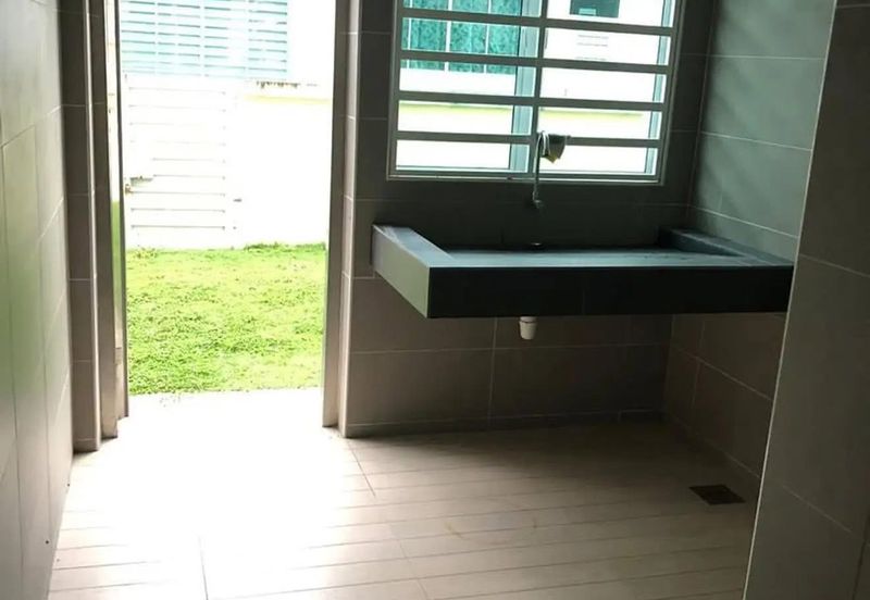 TAMAN MERU DESA PARK