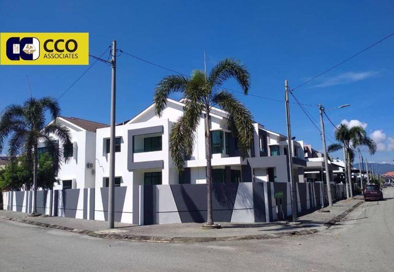 Panorama Lapangan Akasia @ Botani