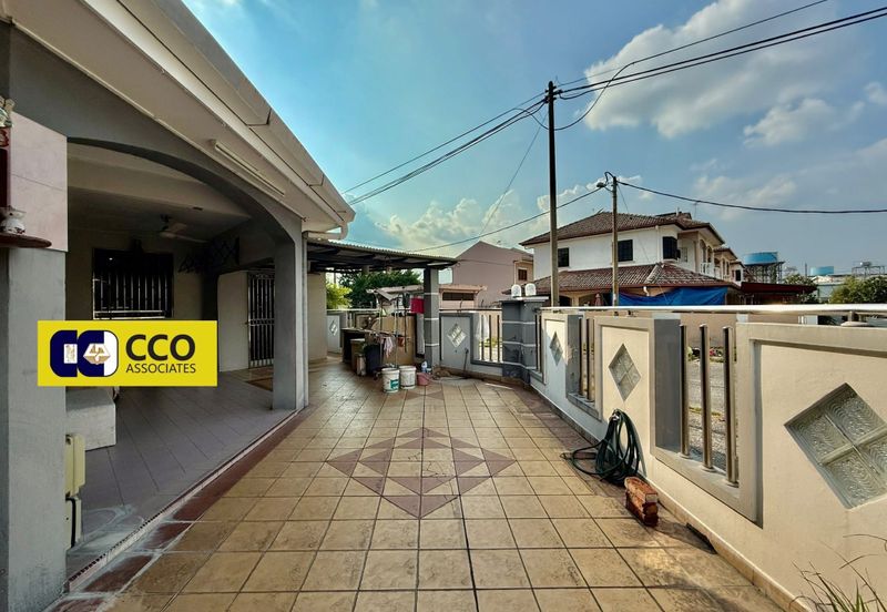 TAMAN ANJUNG BERCHAM UTARA