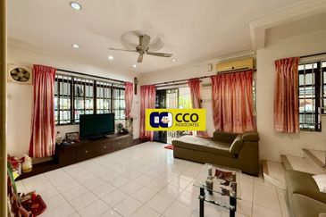 TAMAN ANJUNG BERCHAM UTARA