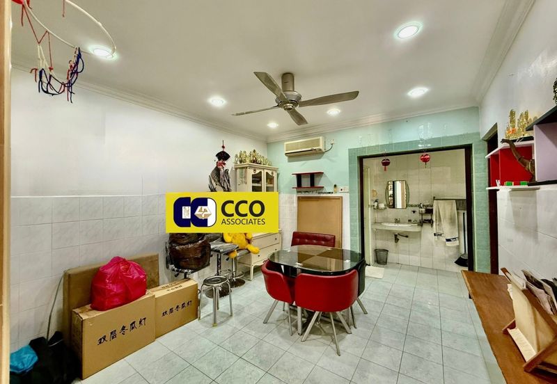 TAMAN ANJUNG BERCHAM UTARA