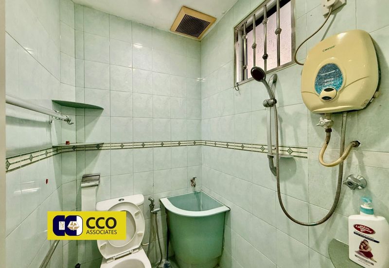 TAMAN ANJUNG BERCHAM UTARA