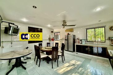 TAMAN ANJUNG BERCHAM UTARA