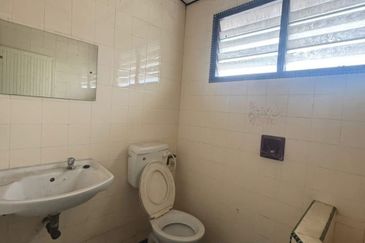 TAMAN BANDAR BARU MENGLEMBU