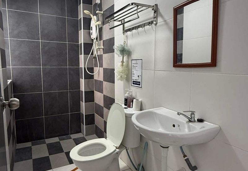 Manhattan Condominium