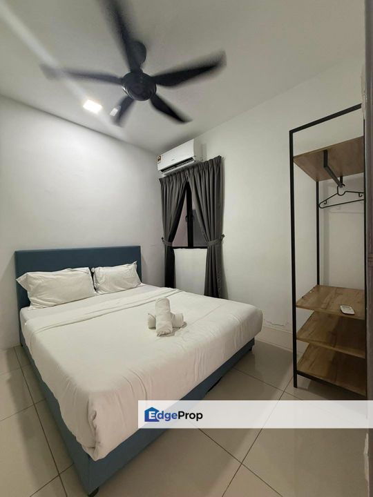 Station 18 @Manhattan Condominium Fully Furnished Unit For Sale 𝑾𝒉𝒂𝒕𝒔𝑨𝒑𝒑  : www.wasap.my/60175291633/ManhattanRM410k  ✅996 sqft ✅3 bedrooms & , Perak, Ipoh