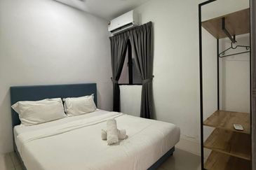 Manhattan Condominium