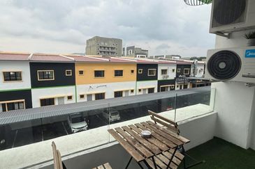 Manhattan Condominium