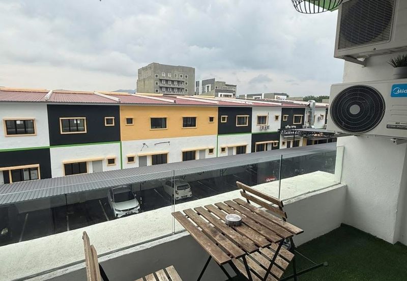 Manhattan Condominium