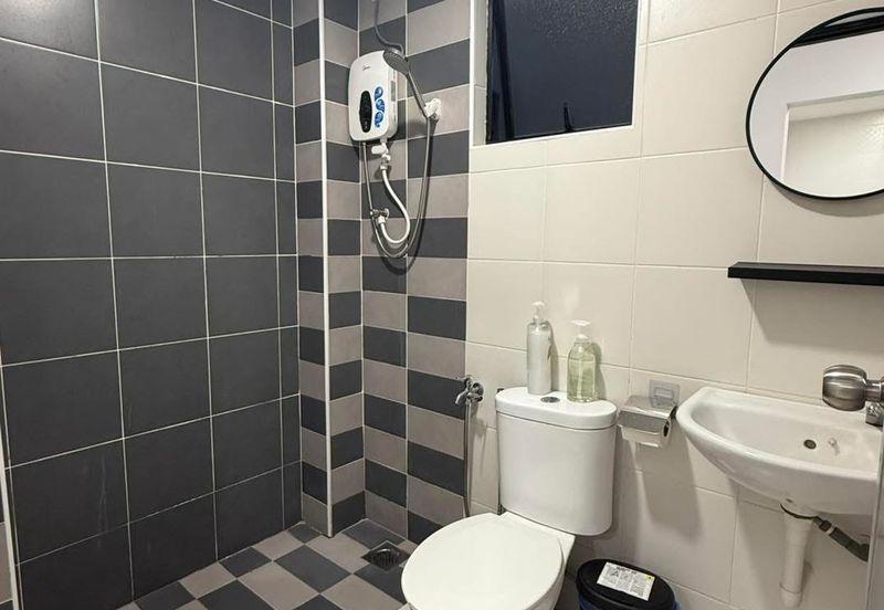 Manhattan Condominium