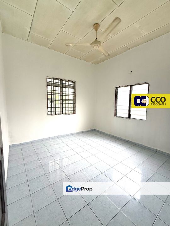Buntong Single Storey Bungalow House For Sale , Perak, Ipoh