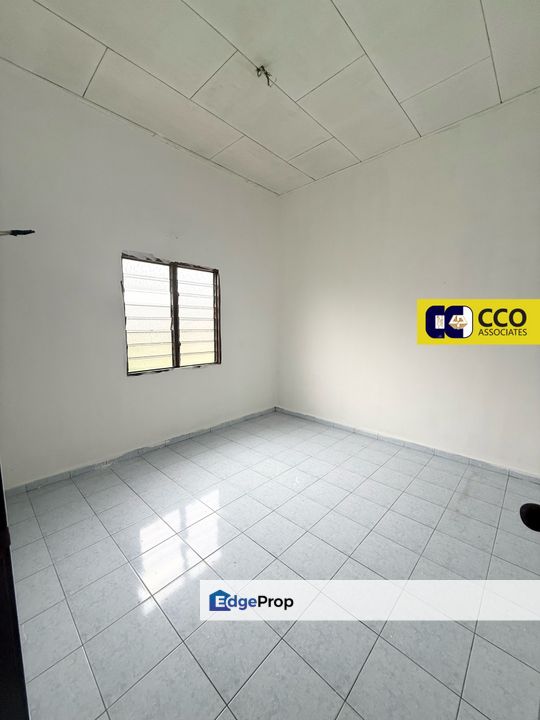Buntong Single Storey Bungalow House For Sale , Perak, Ipoh