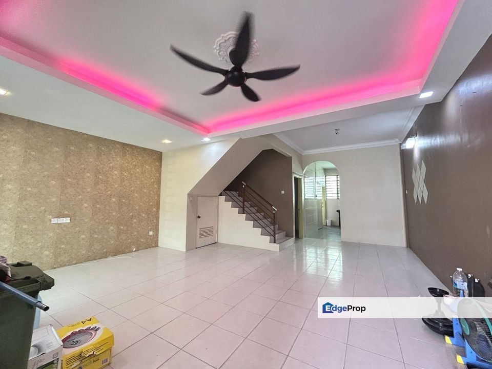 Menglembu Impiana Adril Double Storey House, Perak, Menglembu