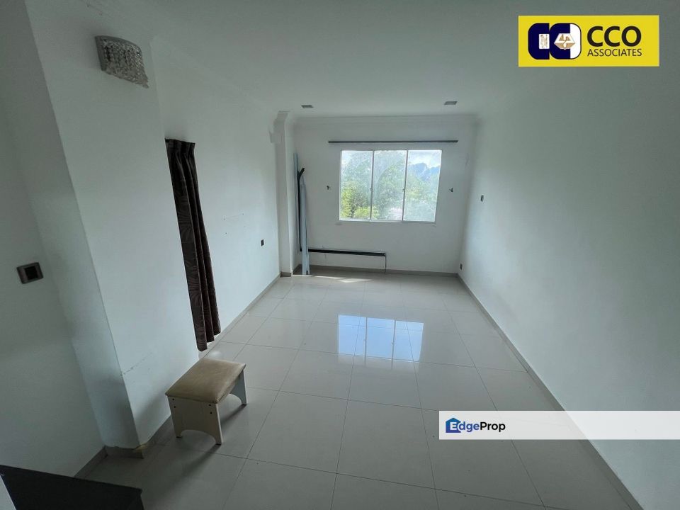 Le Courts Desa Tambun Apartment Corner Unit For Sale, Perak, Kinta