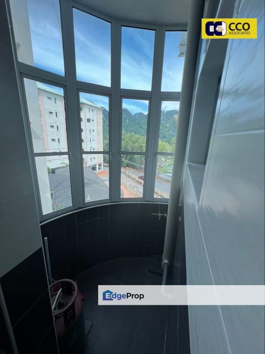 Le Courts Desa Tambun Apartment Corner Unit For Sale, Perak, Kinta