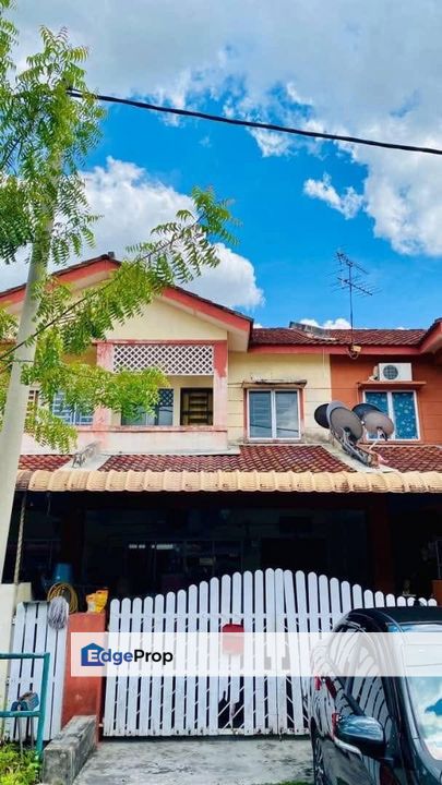 Bandar Lahat Baru Double Storey House For Sales, Perak, Lahat