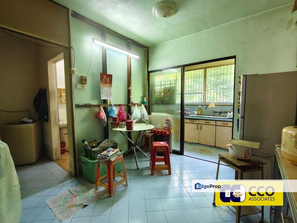 Gunung Rapat Pekan Razaki Double Storey Terrace House, Perak, Ipoh