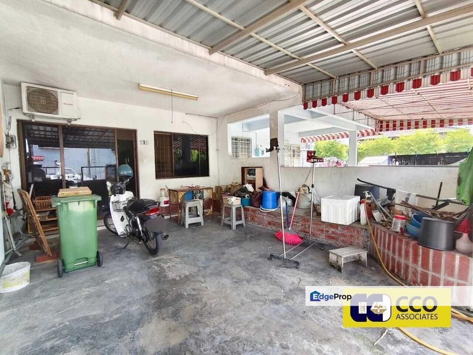 Gunung Rapat Pekan Razaki Double Storey Terrace House, Perak, Ipoh