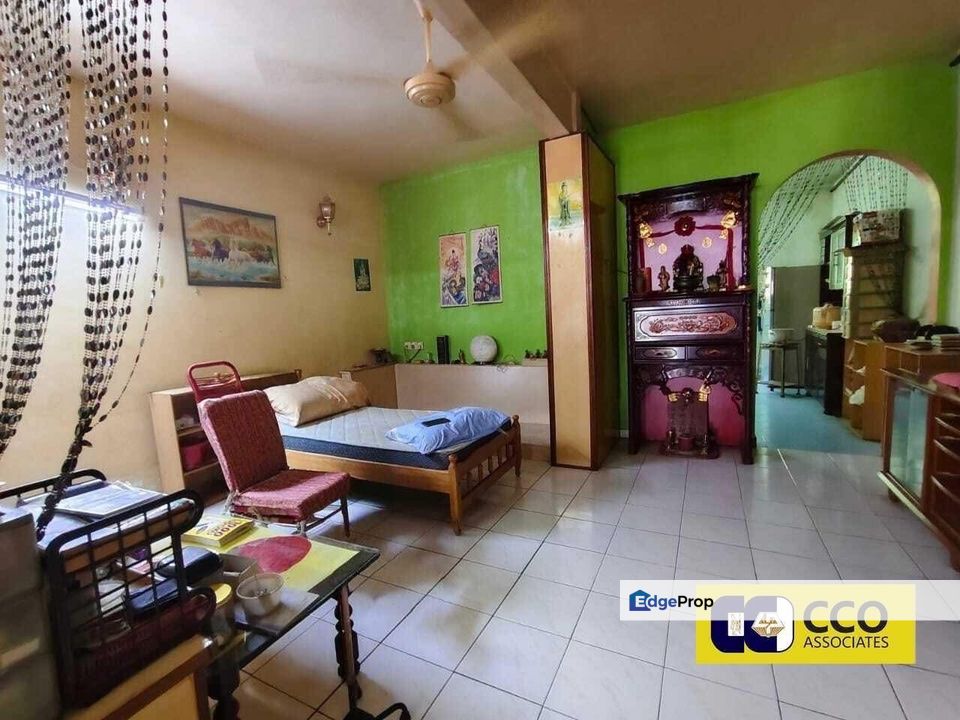 Gunung Rapat Pekan Razaki Double Storey Terrace House, Perak, Ipoh