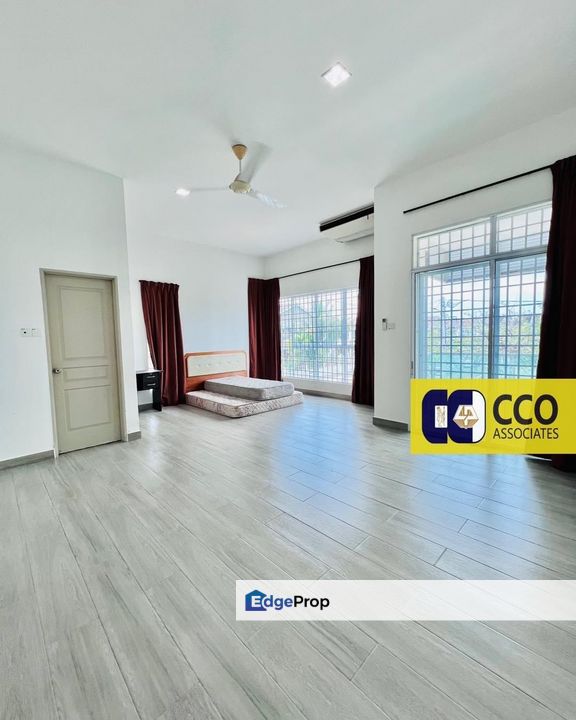 Lapangan Perdana @Dorset Place Corner House , Perak, Ipoh