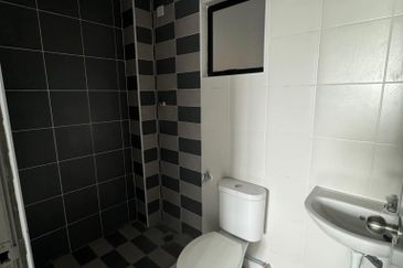 Manhattan Condominium