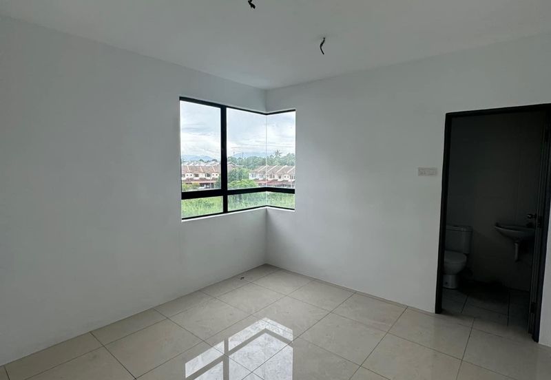 Manhattan Condominium