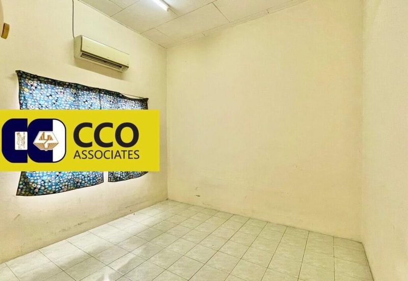 Pengkalan Station 18 Single Storey House