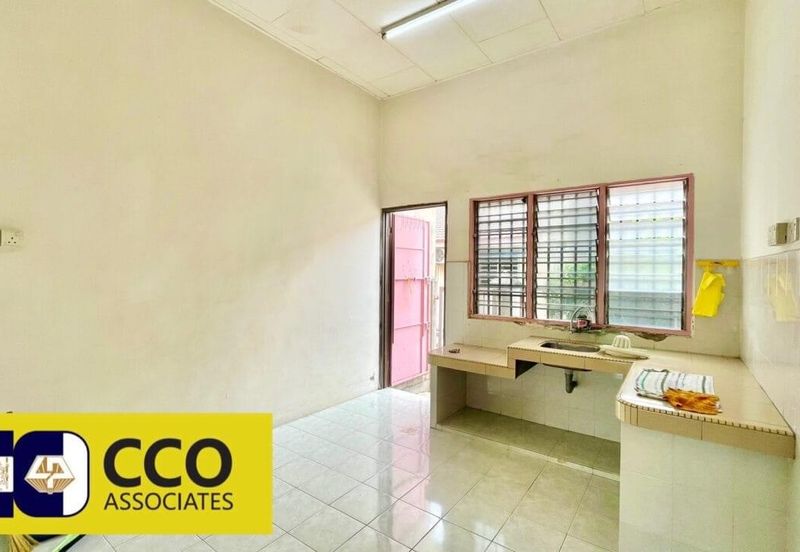 Pengkalan Station 18 Single Storey House