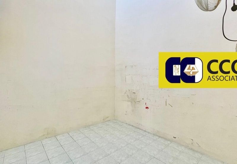 Pengkalan Station 18 Single Storey House