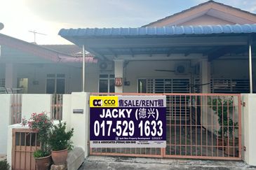 📍Batu Gajah Fully Renovated Low Cost House 