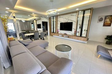 🔥Pengkalan, Ipoh *Gated Guarded*Double Storey Corner House For Rent🔥