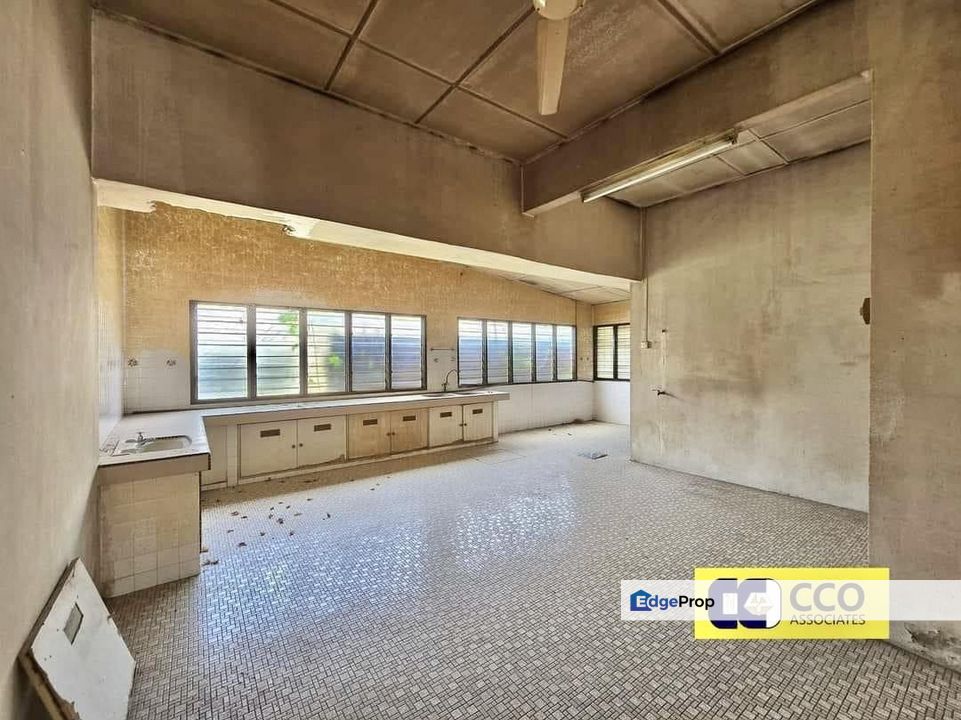 🔥Ipoh Garden Stadium Taman Westpool Single Storey Semi D House🔥, Perak, Ipoh