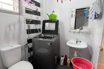 Taman Lapangan Hartamas Botani