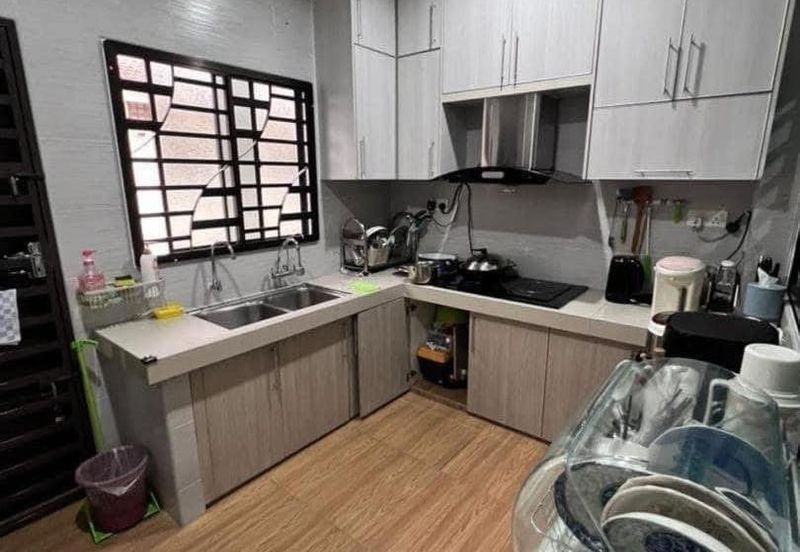 Taman Lapangan Hartamas Botani