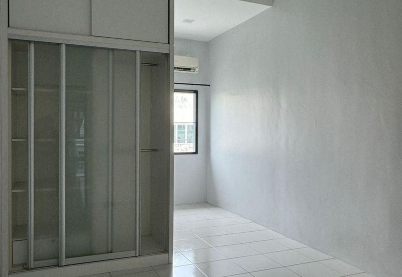 Dorset Place @ Taman Lapangan Setia