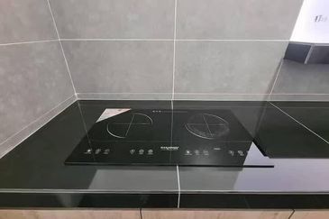 THE COVE HILLSIDE RESIDENCE