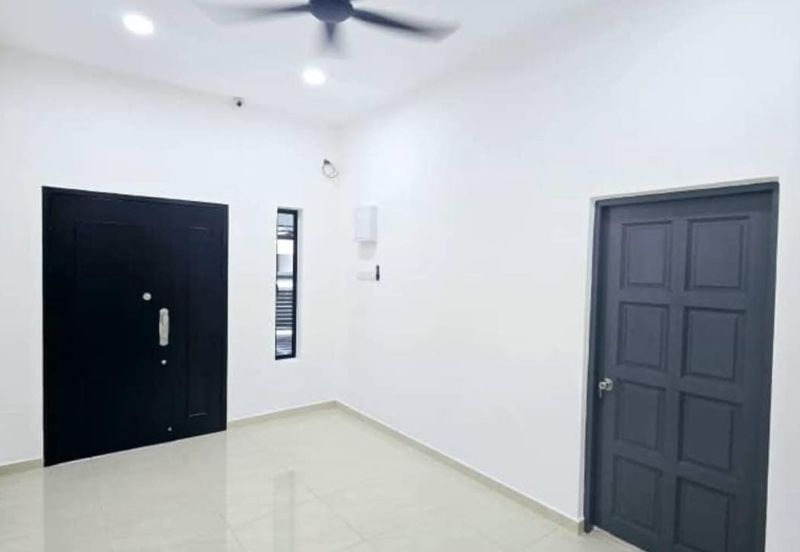 🔥Pengkalan Renovated Single Storey Terrace House🔥@🏠 Taman Puteri Lindungan Bulan  