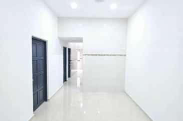 🔥Pengkalan Renovated Single Storey Terrace House🔥@🏠 Taman Puteri Lindungan Bulan  