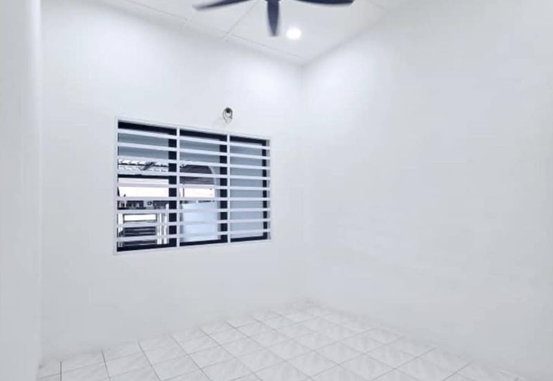 🔥Pengkalan Renovated Single Storey Terrace House🔥@🏠 Taman Puteri Lindungan Bulan  