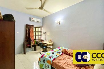 Batu Gajah @Taman Saujana Megah Double Storey House  