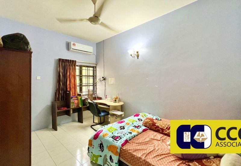 Batu Gajah @Taman Saujana Megah Double Storey House  