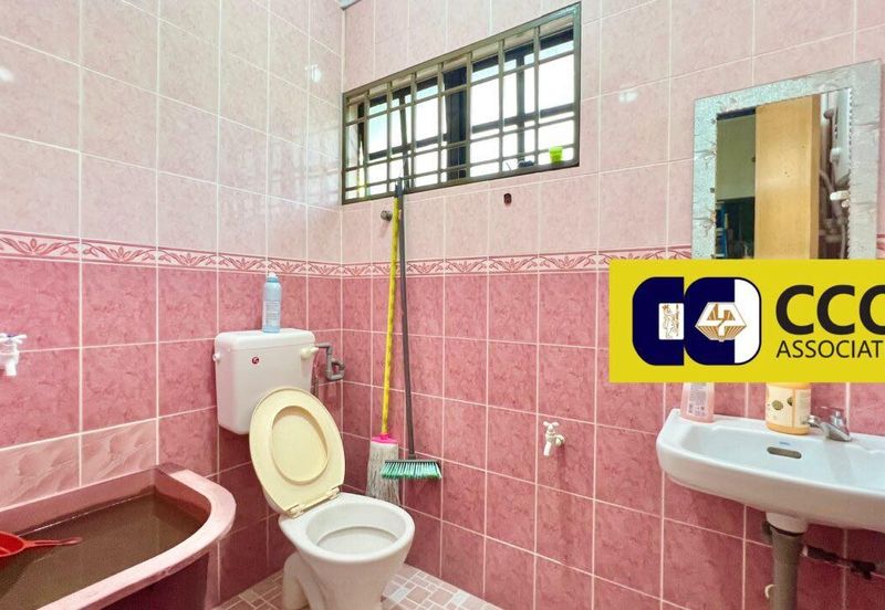 Batu Gajah @Taman Saujana Megah Double Storey House  