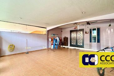 Batu Gajah @Taman Saujana Megah Double Storey House  