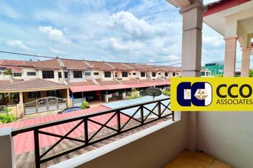 Batu Gajah @Taman Saujana Megah Double Storey House  